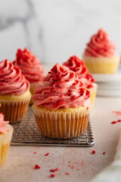 strawberry shortcake cupcakes  ray pickens blog