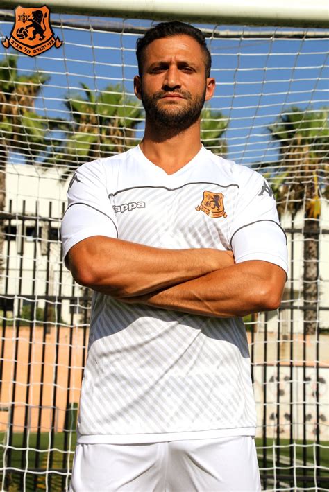 bnei yehuda   drittes trikot