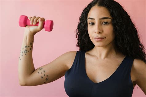 How to Lose Arm Fat: 10 Easy Home Workouts - Live to Fitness