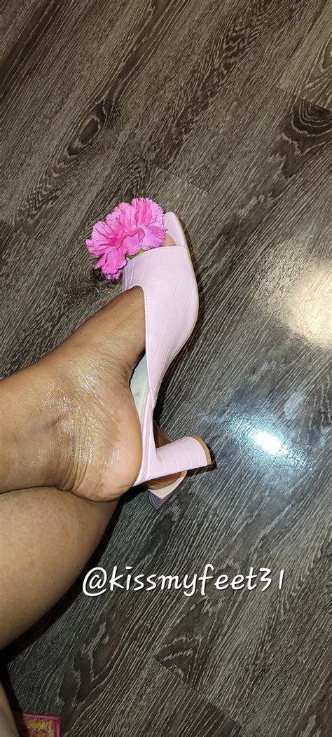 Justcallme Tara - Find Justcallme Tara Onlyfans - Linktree