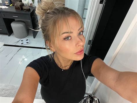 Corinna Kopf, Bella Bumzy, Jhene Rose, and More OnlyFans Celebs - Heavytour