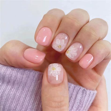 Amazon.com: QQPPOLIU Pink Press on Nails - Cute Short Nails with Flower ...