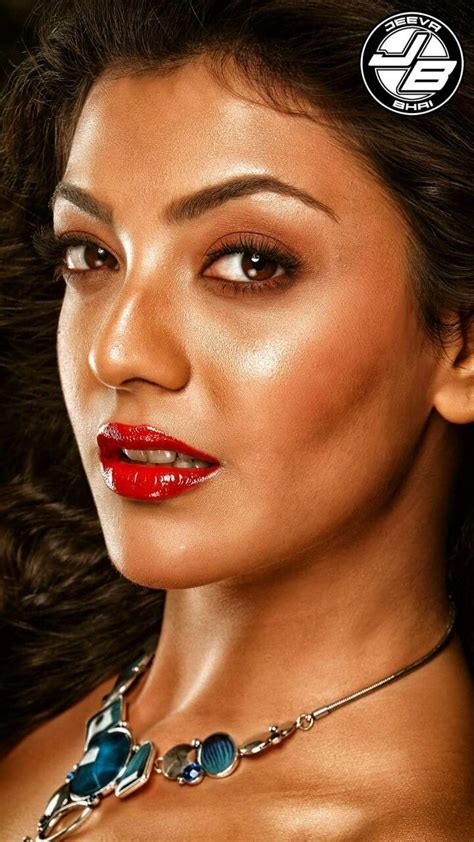 kajal agarwal beautiful face
