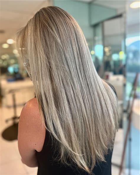 Comb Together Salon | Beautiful bright blonde!! 😍👱🏼‍♀️ Highlights, cut