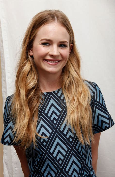 Britt Robertson. | Britt robertson, Robertson, Britt