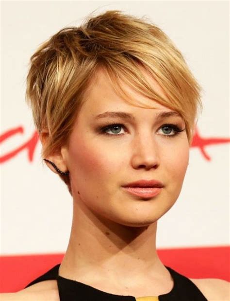Pixie Cut Round Face, Pixie Haircut For Round Faces, Longer Pixie ...