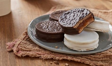 8 Best Argentine Alfajor Brands