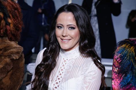 Jenelle Evans Shares New OnlyFans Pics Amid CPS Investigation