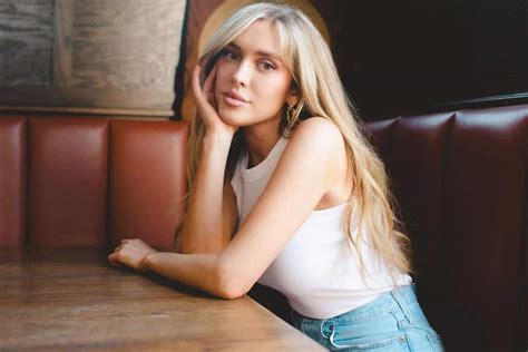 Laci Kaye Booth Drops Artistic Lyric Video For Damn Good In A Dive Bar 