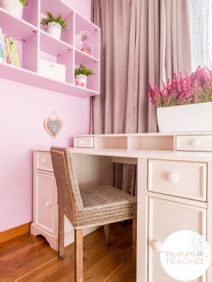 The Best Desks for Homeschooling - Mama Teaches