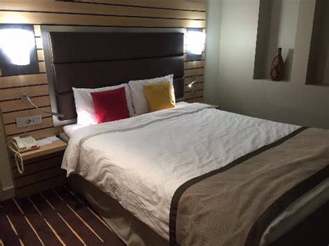 MERCURE SOCHI CENTRE - Hotel Reviews (Russia)
