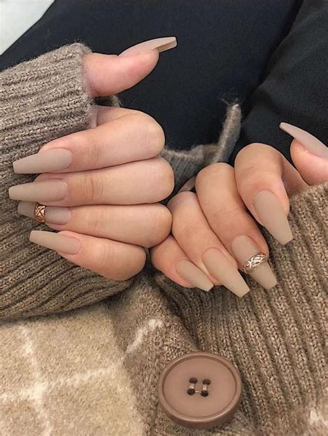Fall 2021 nail color trends – Artofit