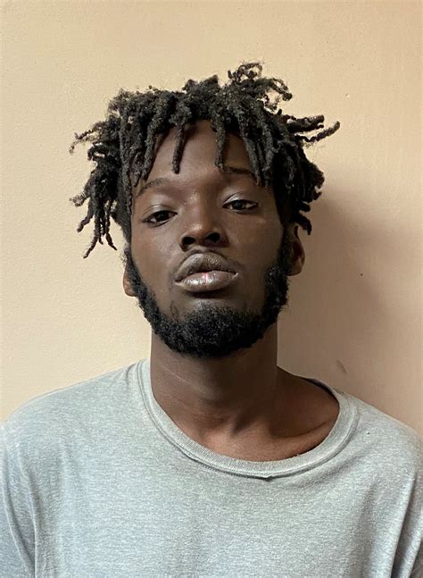 Tupelo Police Charge Man With Car Burglary - Darkhorse Press