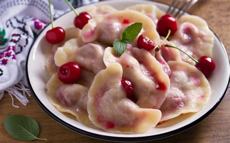 5 Popular Ukrainian Foods - Little Ukrainian Blog
