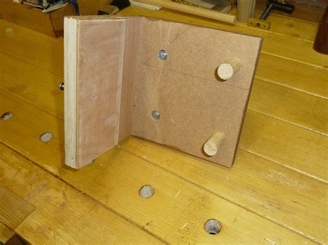 Barry's Wood World: Engineers vice finds a new home.