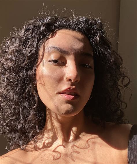 nicoly holanda (@nicolyholand4) • Instagram photos and videos