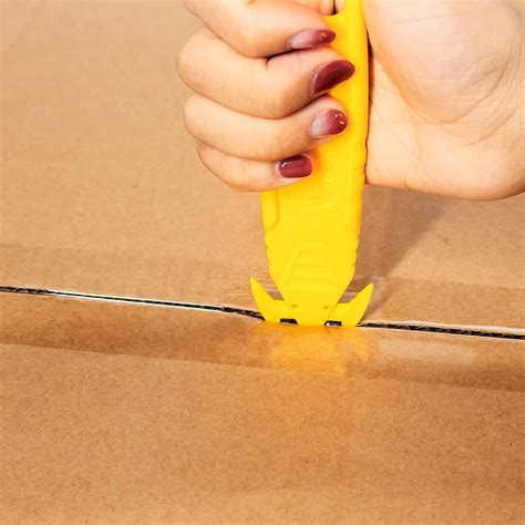 Plastic Safety Box Cutter at Kevin Turner blog