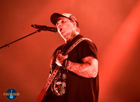 highly suspect concert review  newport ky