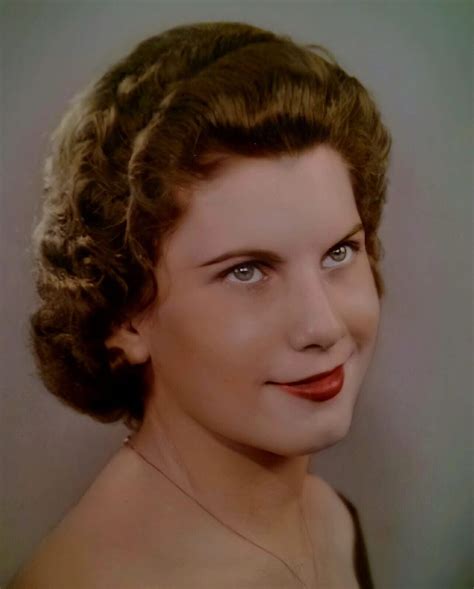 Velma Hoskins Obituary: Memorial and Funeral Service Details 1