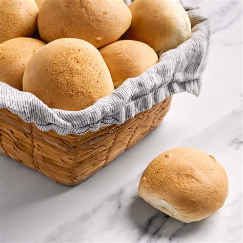pandesal  valerios bakeshop