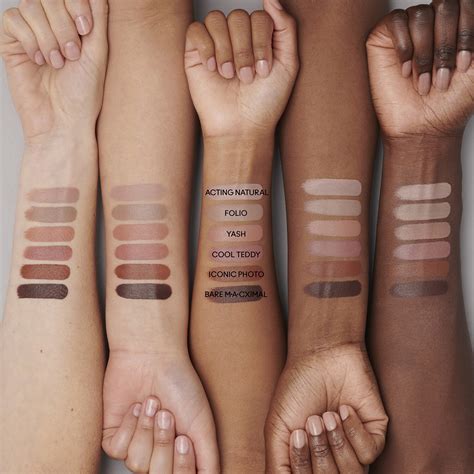 Macximal Silky Matte Lipstick - Rouge à Lèvres Mat Hydratant - Intimate