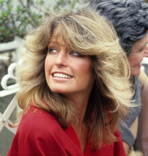 Download Farrah Fawcett, Hollywood Icon | Wallpapers.com
