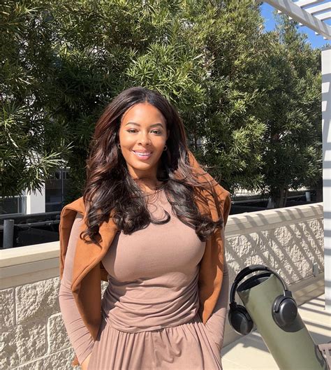 Vanessa Simmons (@vanessajsimmons) • Instagram photos and videos