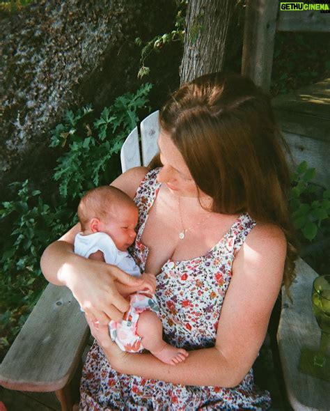 Charlotte Arnold Wiki, Biography, Age, Gallery, Spouse and more