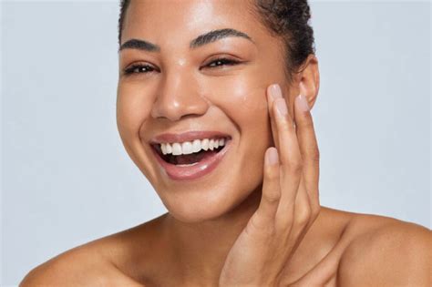 10 Tips For Achieving Radiant, Naturally Glowing Skin – Foxtale
