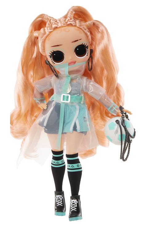 LOL Surprise OMG Sports Fashion Doll Kicks Babe with 20 Surprises ...