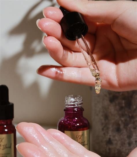 Calming & Soothing Acne Face Mask – yasminkarimi