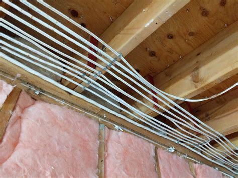 How To Run Electrical Wire Through Ceiling Joists | Homeminimalisite.com