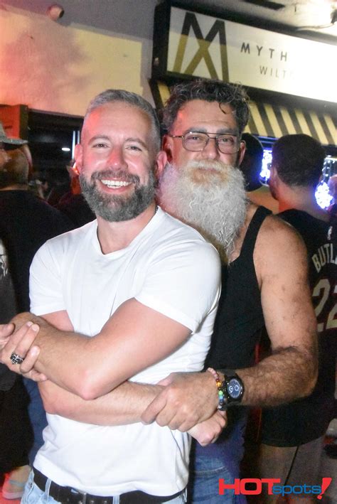 New Year’s Eve 2024 Around South Florida – PHOTOS | Hotspots Magazine