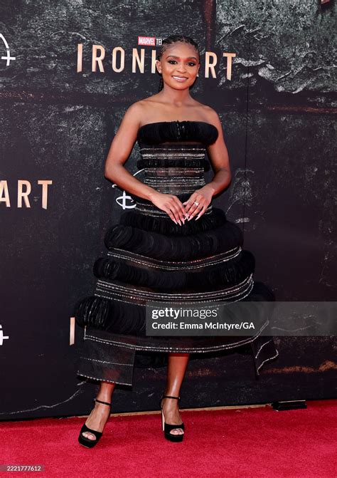 Dominique Thorne's feet