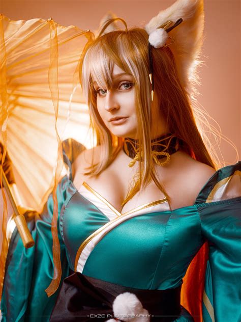 My Miss Hina cosplay : r/Genshin_Impact