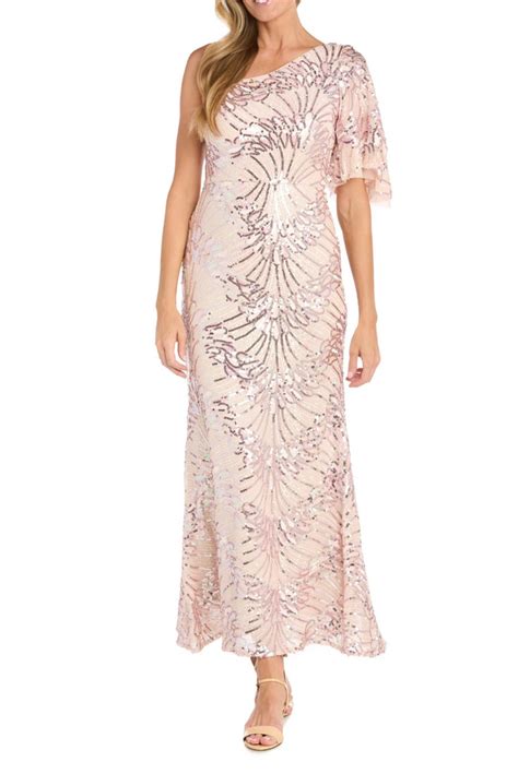 Evening Gowns – Fashion Forum