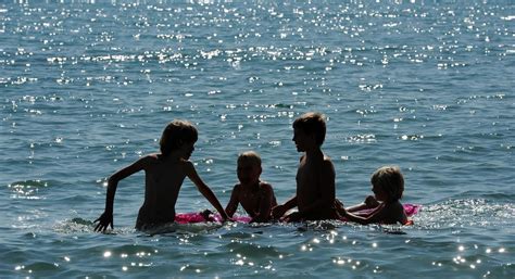 Naturistencamping en ecotoerisme in Linguizzetta op Corsica