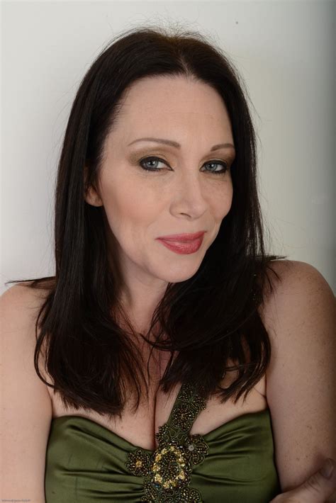 Rayveness (44 фото)