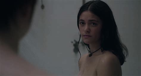 Nude video celebs » Blu Hunt sexy, Maisie Williams sexy - The New