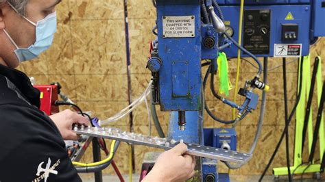 electroimpact ei riveting system youtube