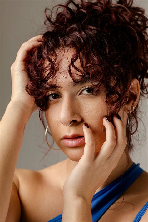 275.190+ Fotos y Imágenes de Nonude+teen+models+ GratisBanco de