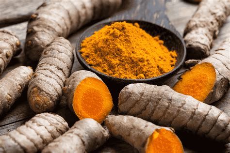 Do Que É Feito O Açafrão - Como fazer muda de açafrão-da-terra: guia completo e natural - Pomar e ...