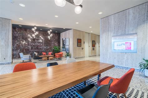 2001 Richmond Hwy, Arlington, VA 22202 | LoopNet