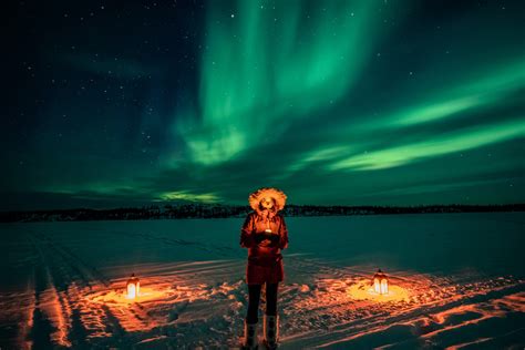 Aurora - Spectacular NWT