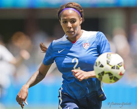 Friday Roundup: Pride acquire Sydney Leroux for 1st round pick