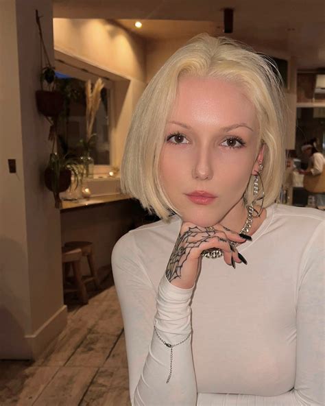 Cherry Jones | 🍨 | Instagram