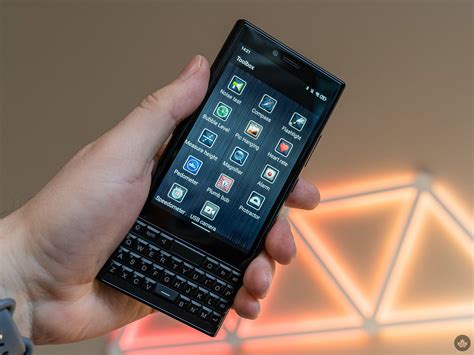 Unihertz Titan Slim Review: The BlackBerry I never had