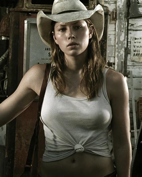 Jessica Biel - Michael Bay‘s Texas Chainsaw Massacre (2003) : r/HorrorMovies