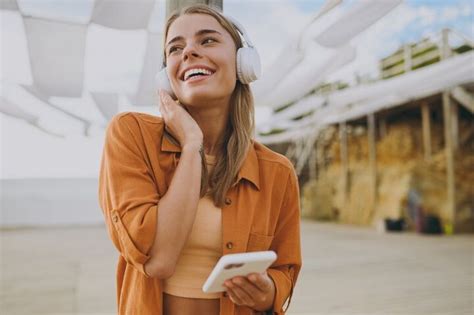 What You’re Missing Without Lossless Audio Streaming | CE-Sphere