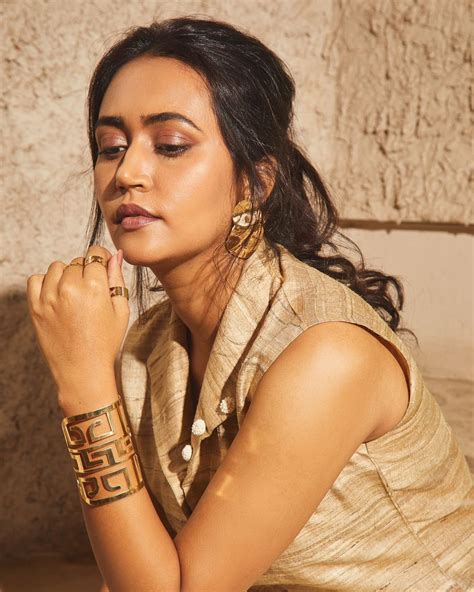 sanvikaa pooja singh  myaarrofficial instagram